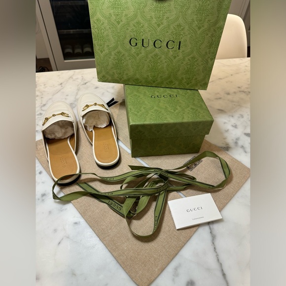 Gucci Princetown slipper mule in white - Picture 9 of 15